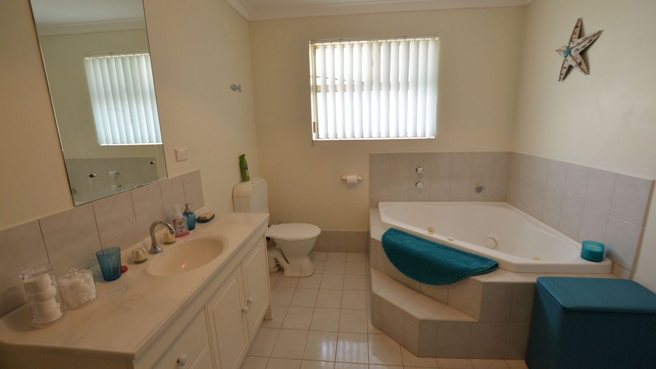 Photo of Bathroom in Lancelin