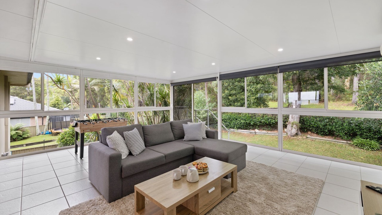 Photo of Livingroom in Salamander Bay