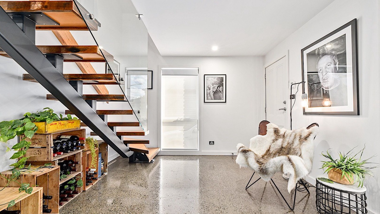 Photo of Livingroom in Launceston CBD