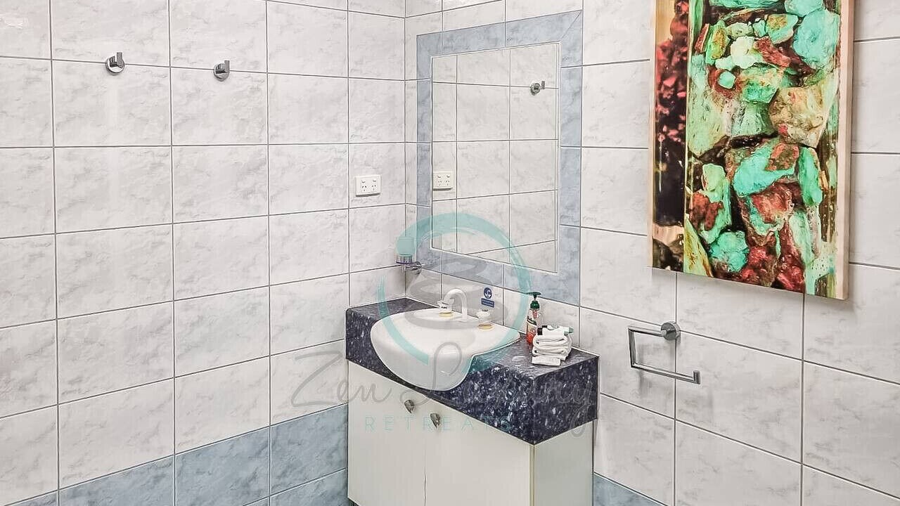 Photo of Bathroom in Cullen Bay