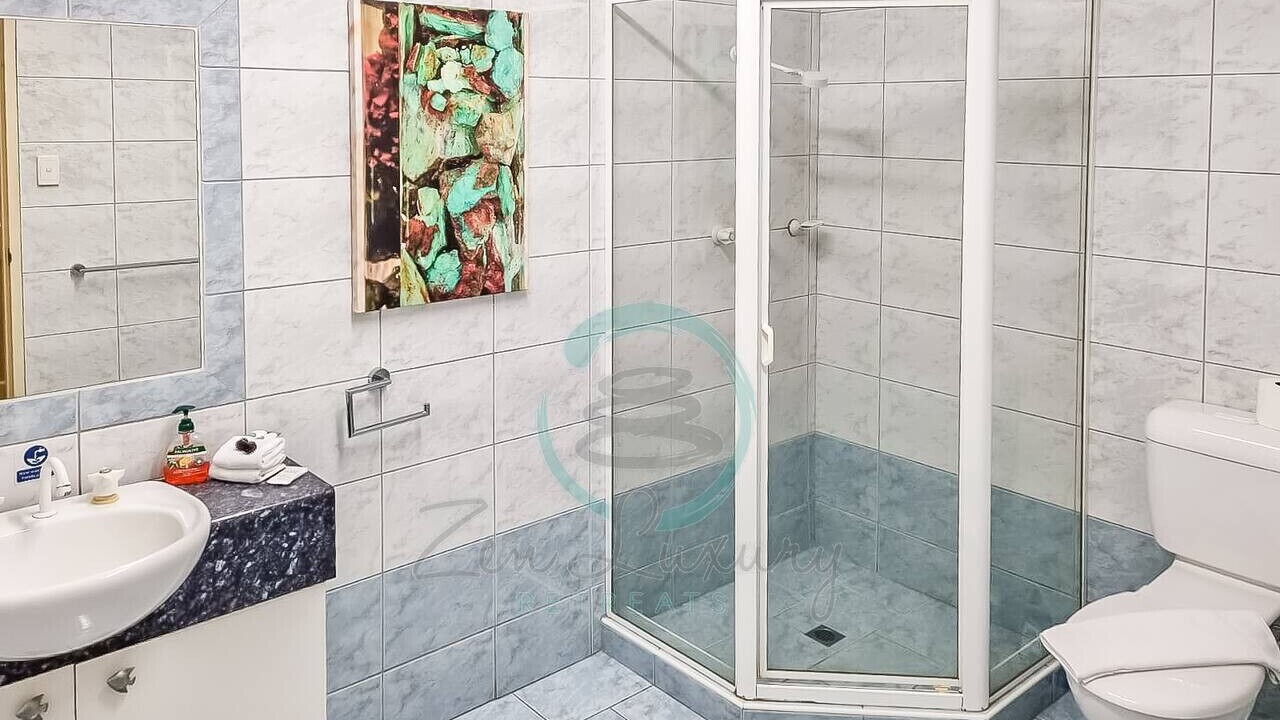 Photo of Bathroom in Cullen Bay