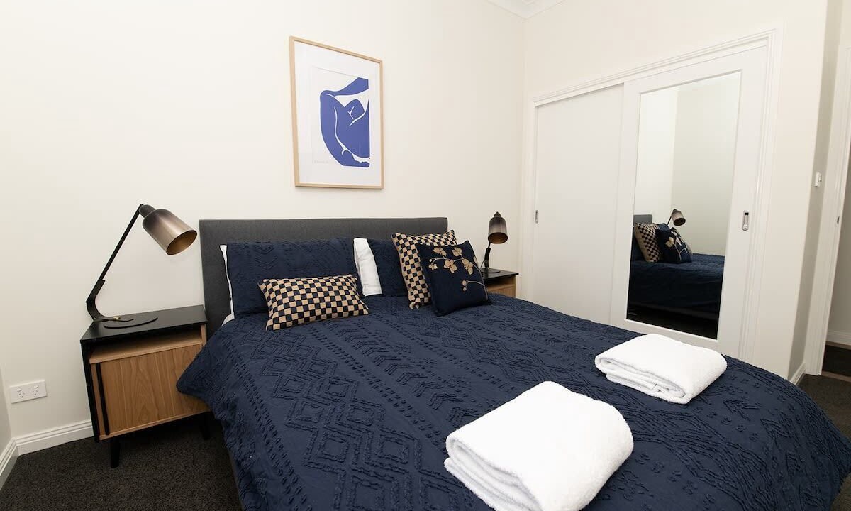 Photo of Bedroom in Orange