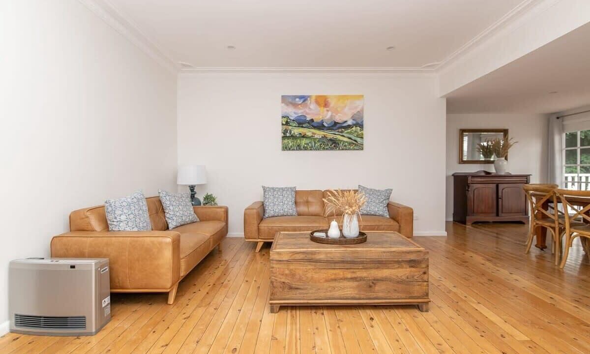 Photo of Livingroom in Orange East