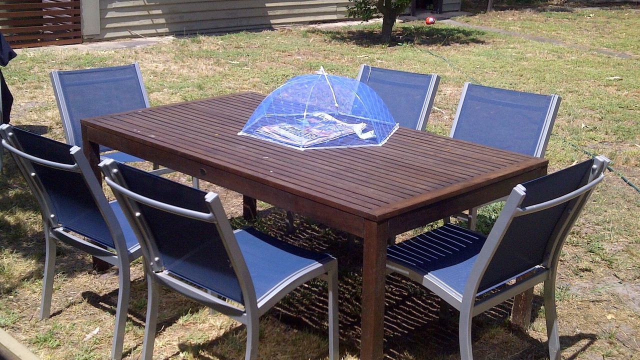 Photo of Outdoor in Indented Head