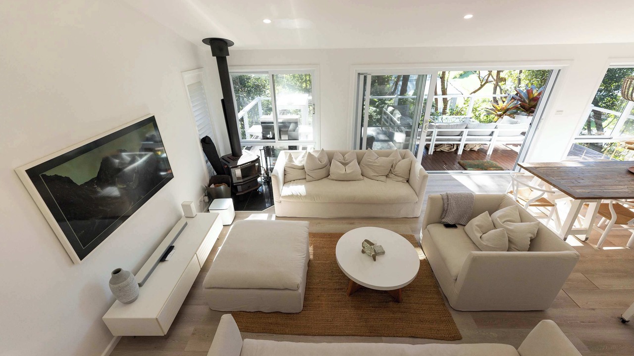 Photo of Livingroom in Macmasters Beach