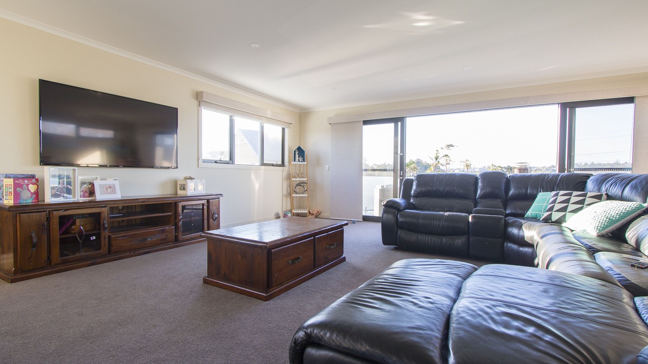 Photo of Livingroom in Lakes Entrance
