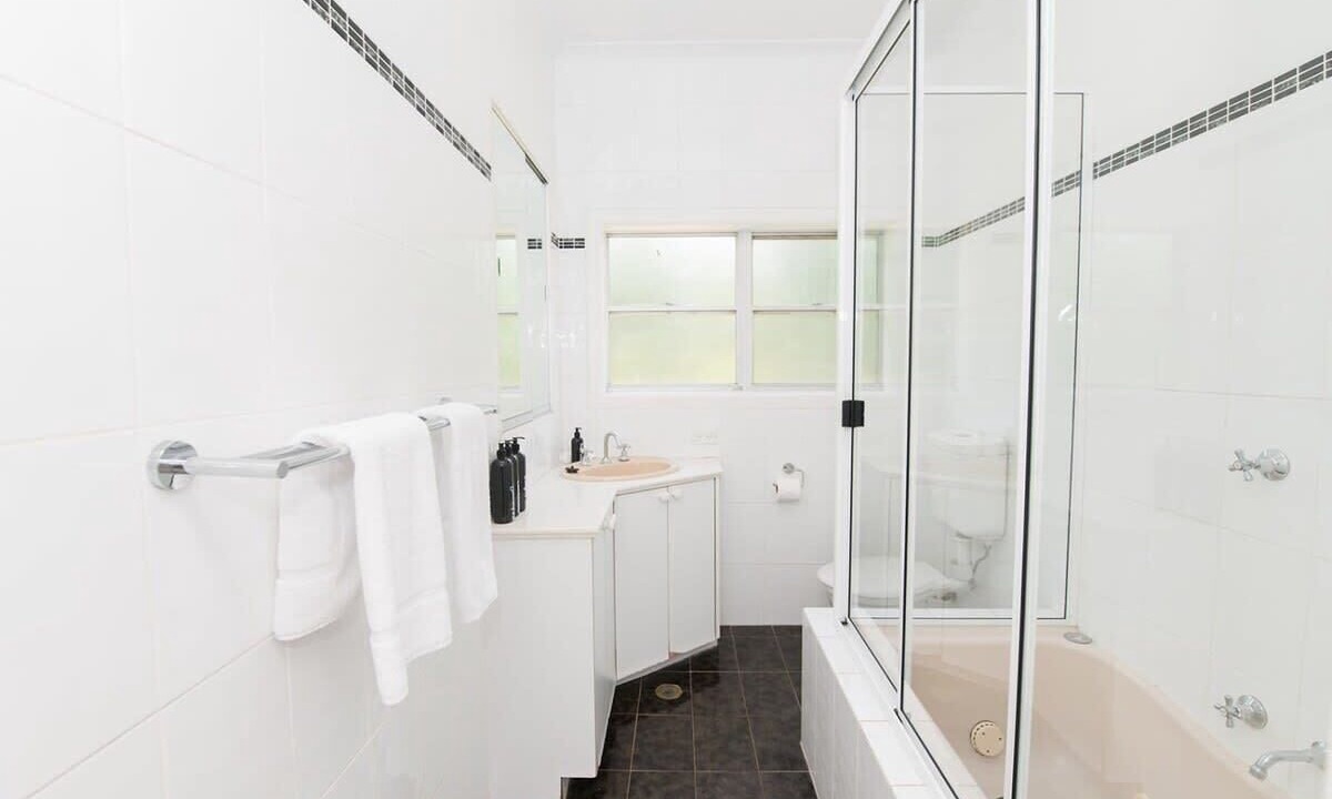 Photo of Bathroom in Canobolas