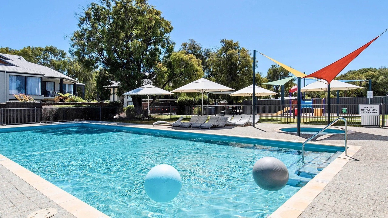 Photo of Outdoor in Broadwater