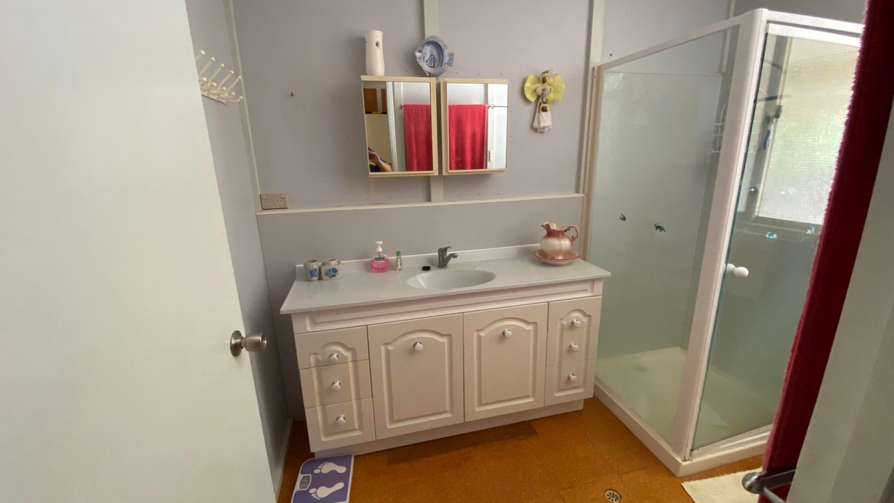 Photo of Bathroom in Green Head