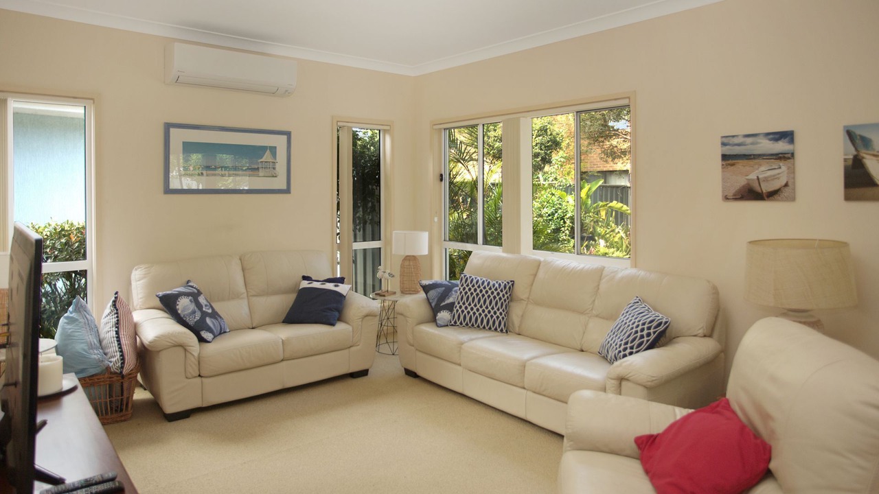 Photo of Livingroom in Hawks Nest