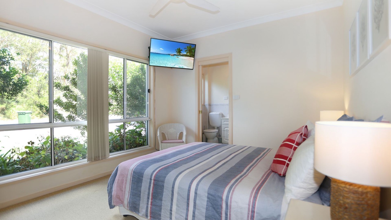 Photo of Bedroom in Hawks Nest