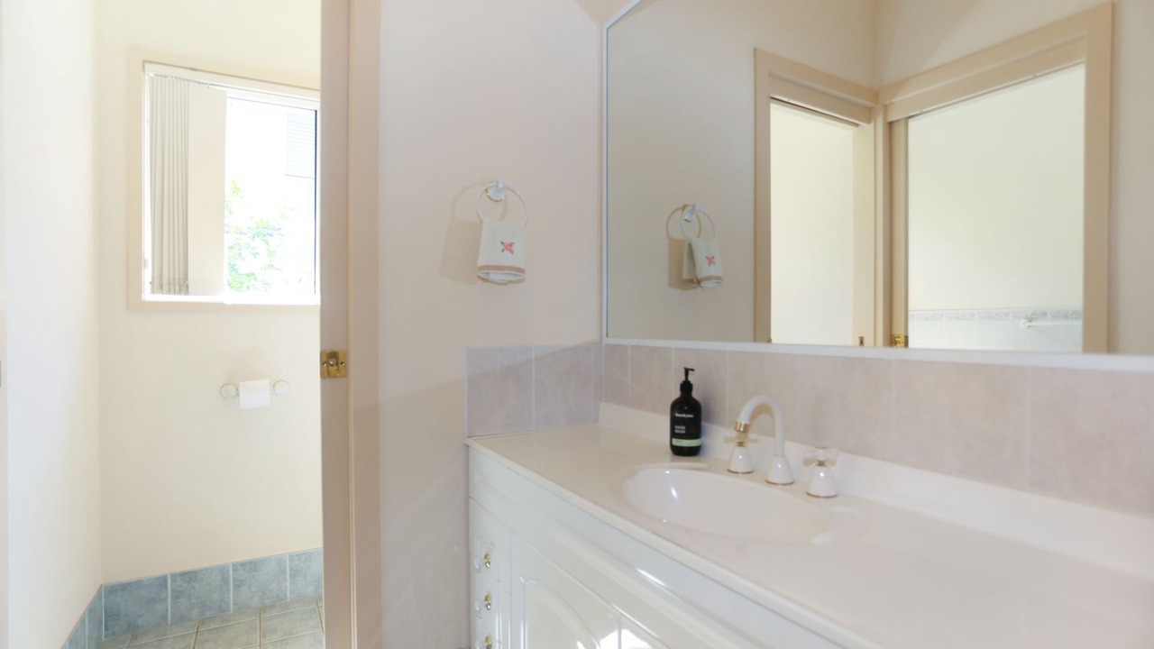 Photo of Bathroom in Hawks Nest