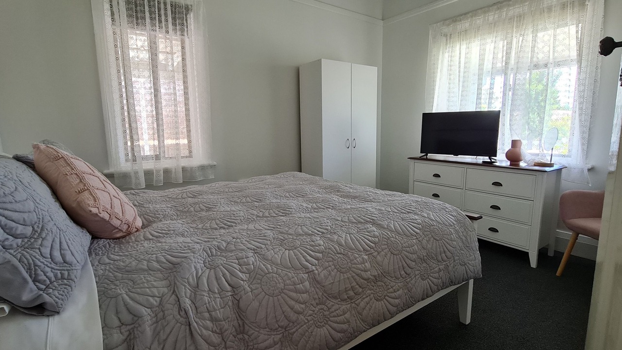 Photo of Bedroom in Orange