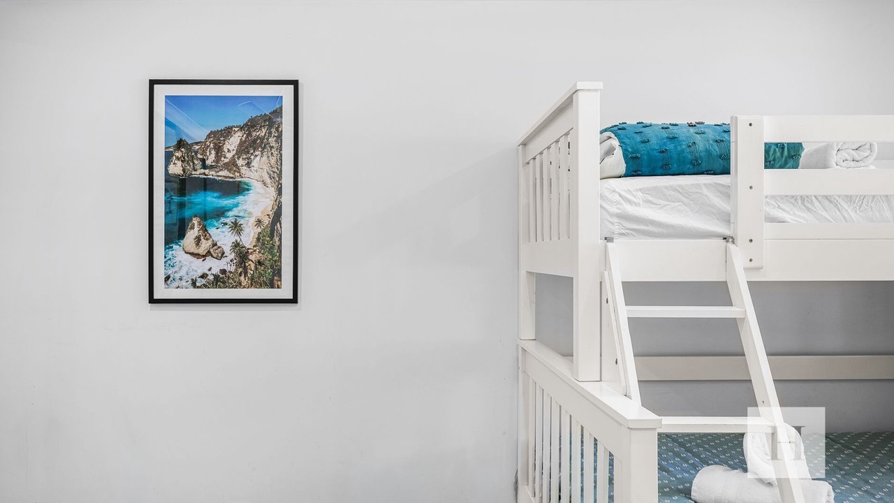Photo of Bedroom in Chain Valley Bay