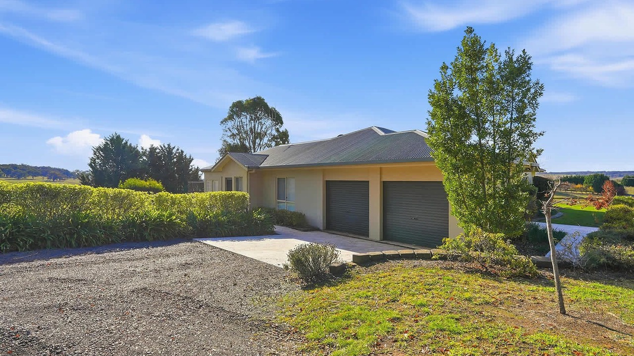 Photo of Outdoor in Orange