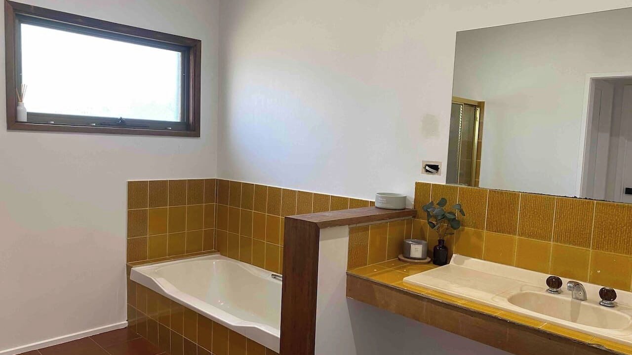 Photo of Bathroom in East Warburton