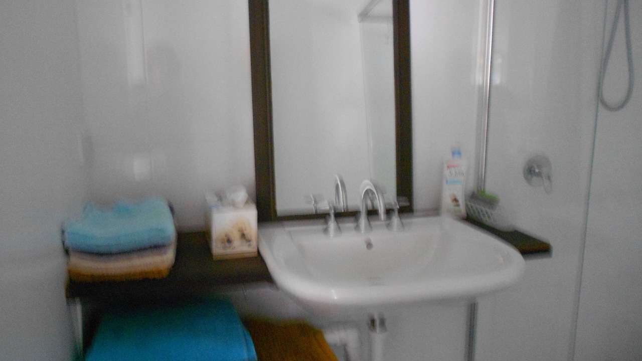 Photo of Bathroom in Freshwater