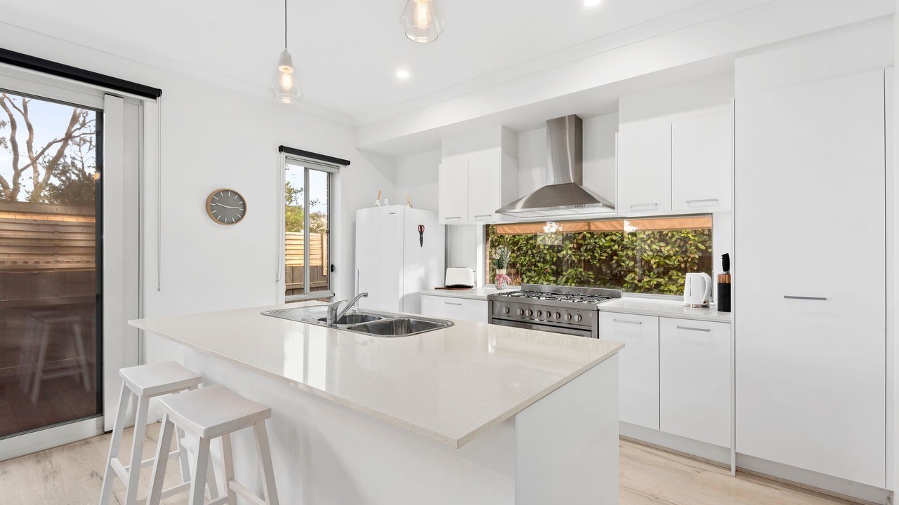 Photo of Kitchen in Point Lonsdale