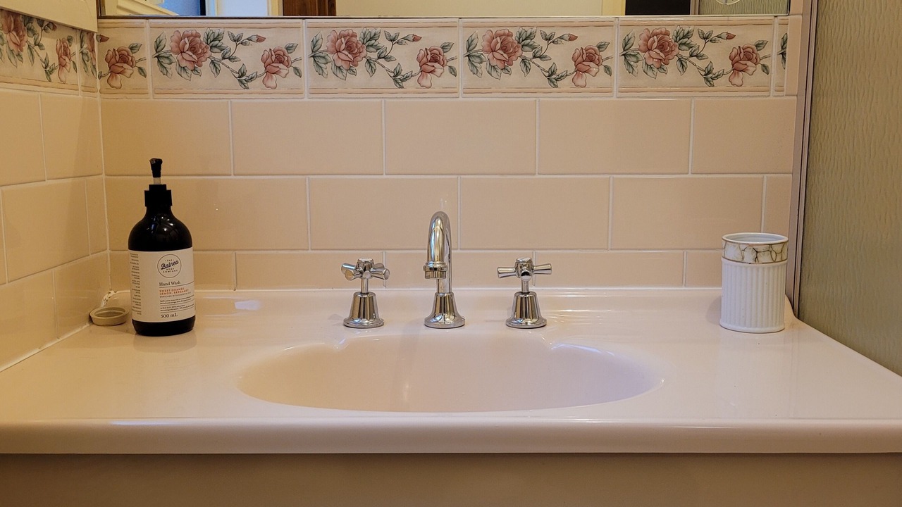 Photo of Bathroom in Cootamundra