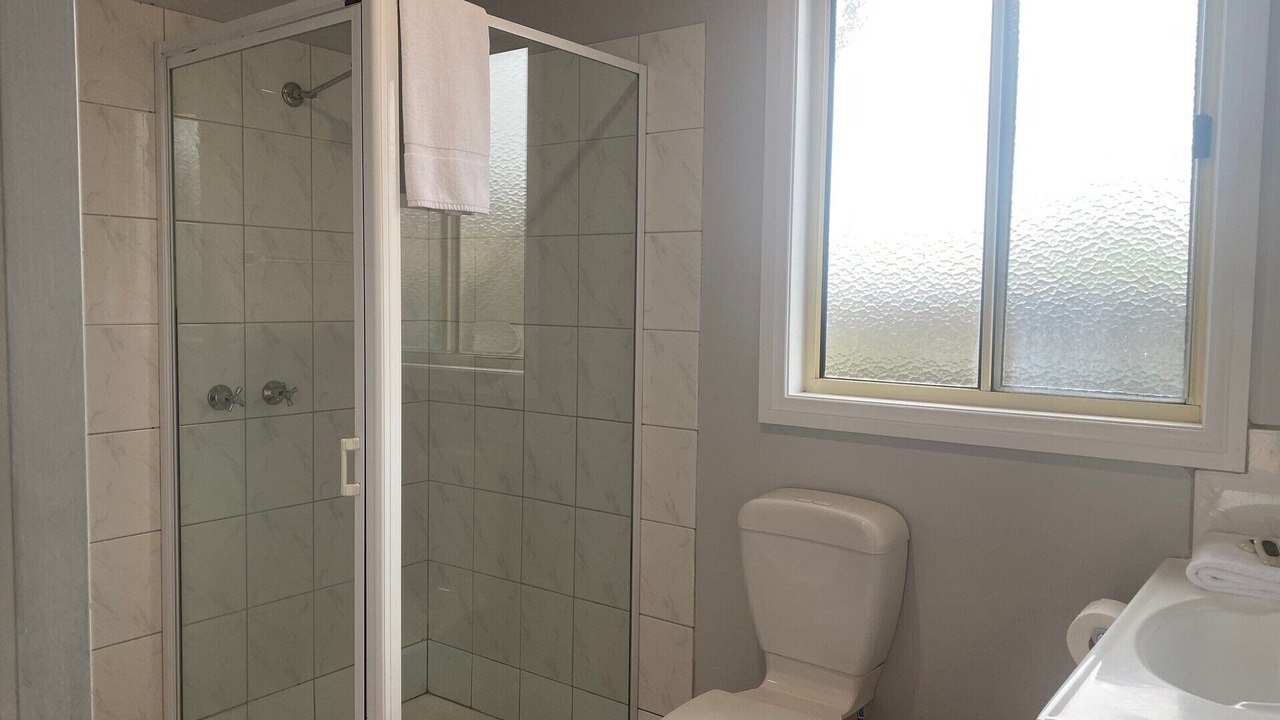 Photo of Bathroom in Lakes Entrance