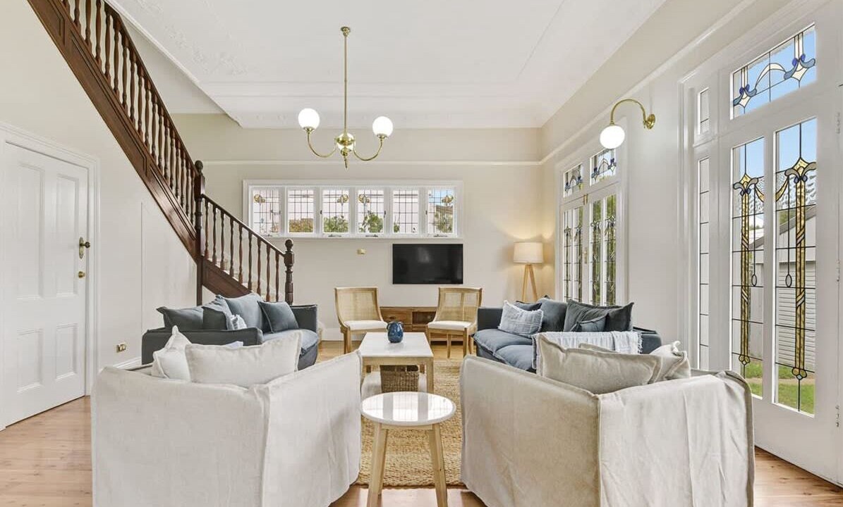 Photo of Livingroom in Orange