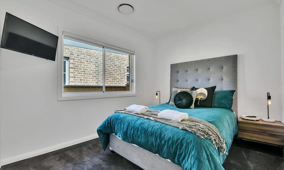 Photo of Bedroom in Orange