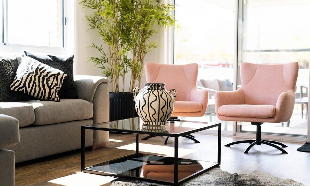 Photo of Livingroom in Orange