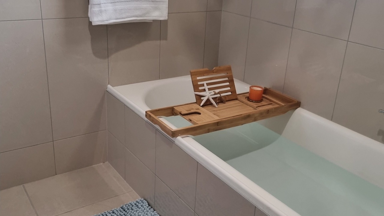 Photo of Bathroom in Lakes Entrance