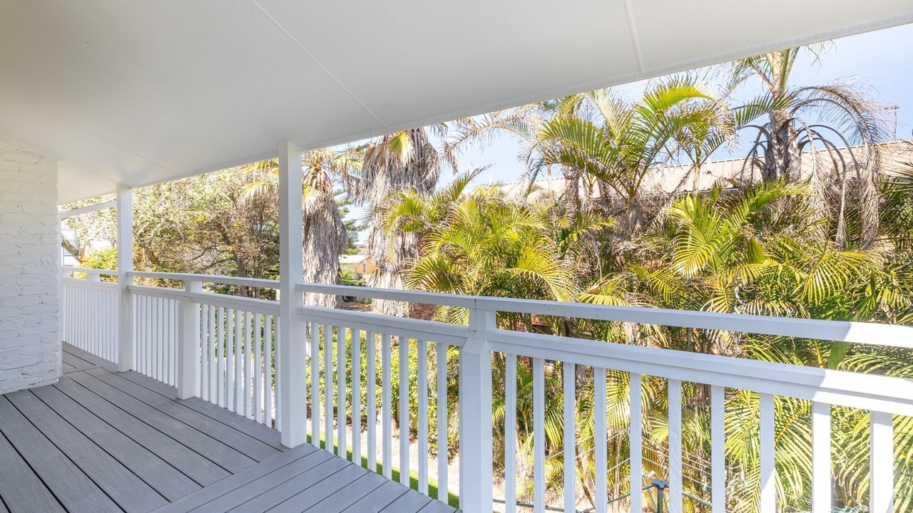 Photo of Patio Balcony in Anna Bay