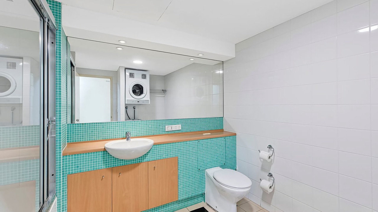 Photo of Bathroom in The Entrance