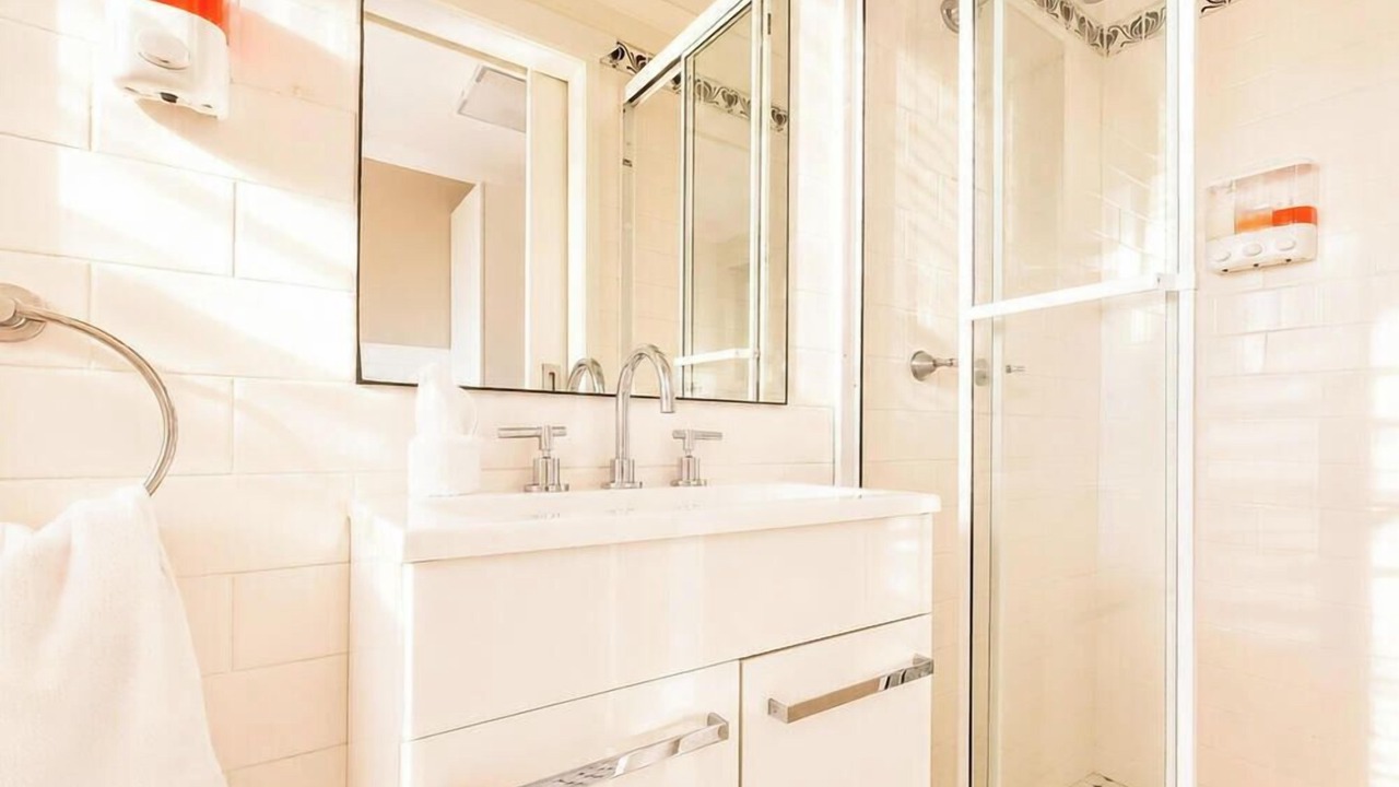 Photo of Bathroom in Caves Beach