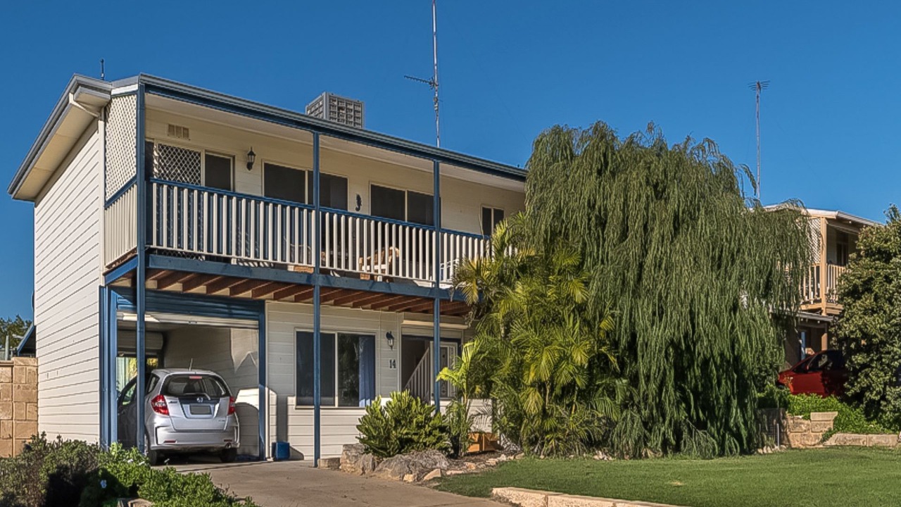 Photo of Outdoor in Seabird