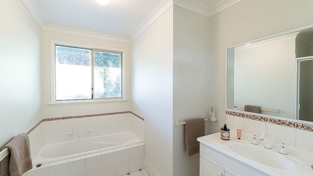Photo of Bathroom in Seabird
