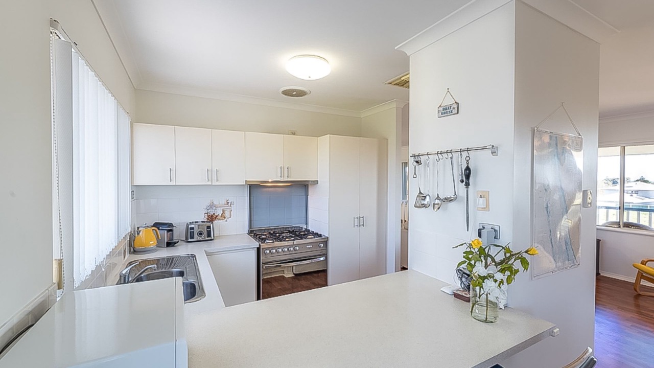 Photo of Kitchen in Seabird