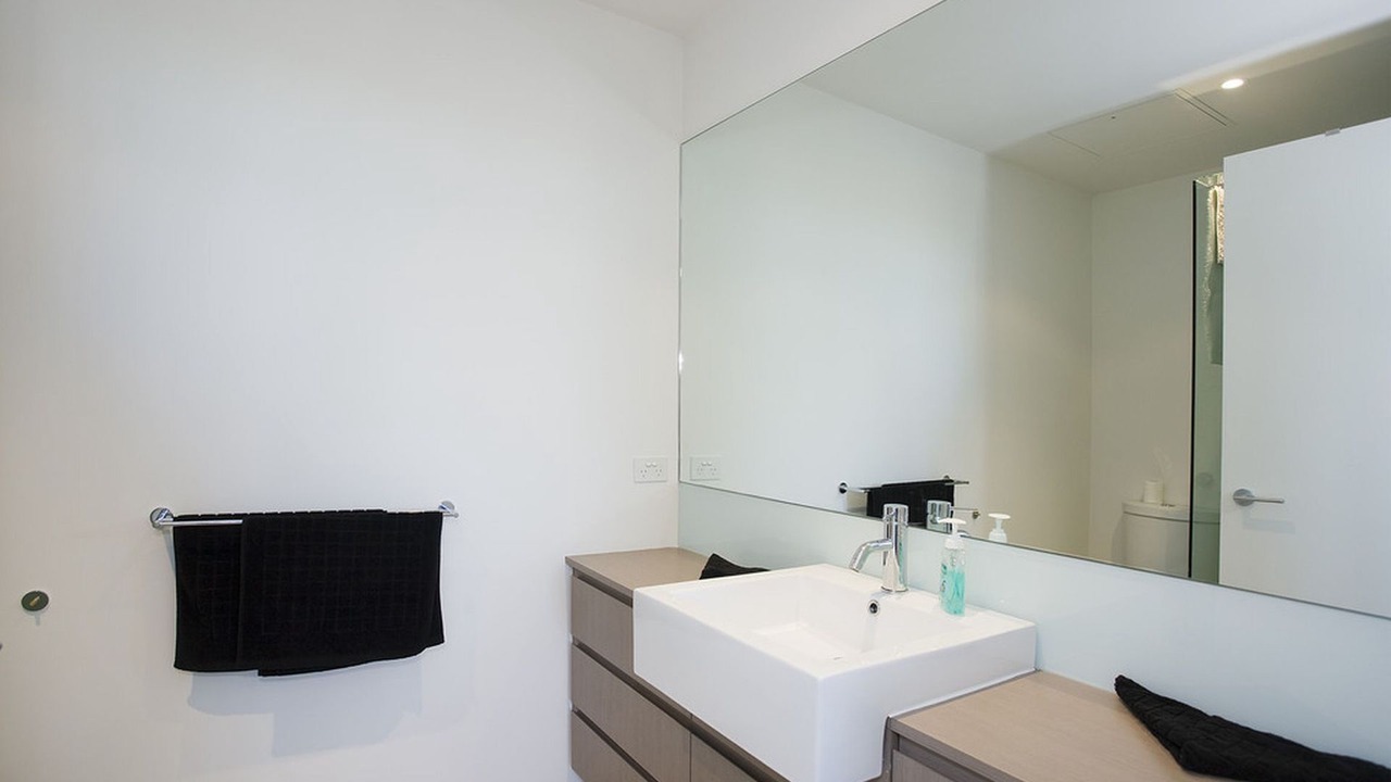 Photo of Bathroom in Torquay
