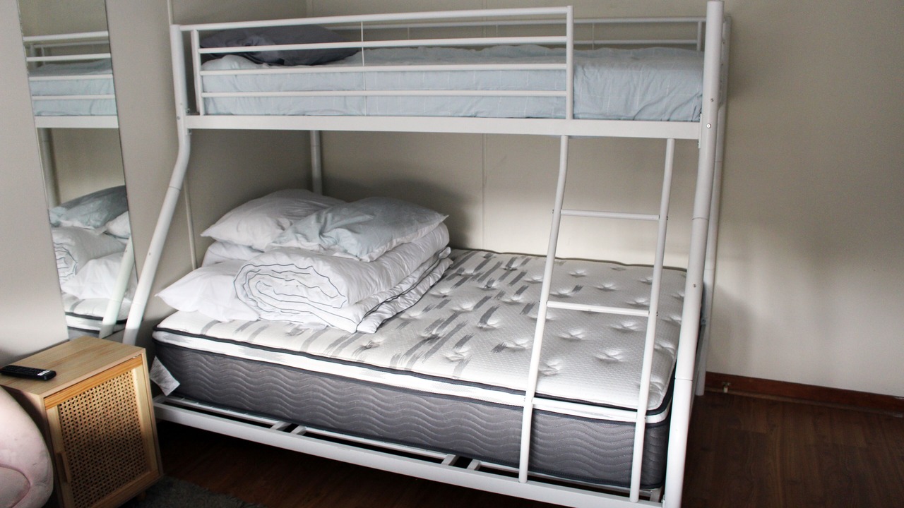 Photo of Bedroom in Kingscote