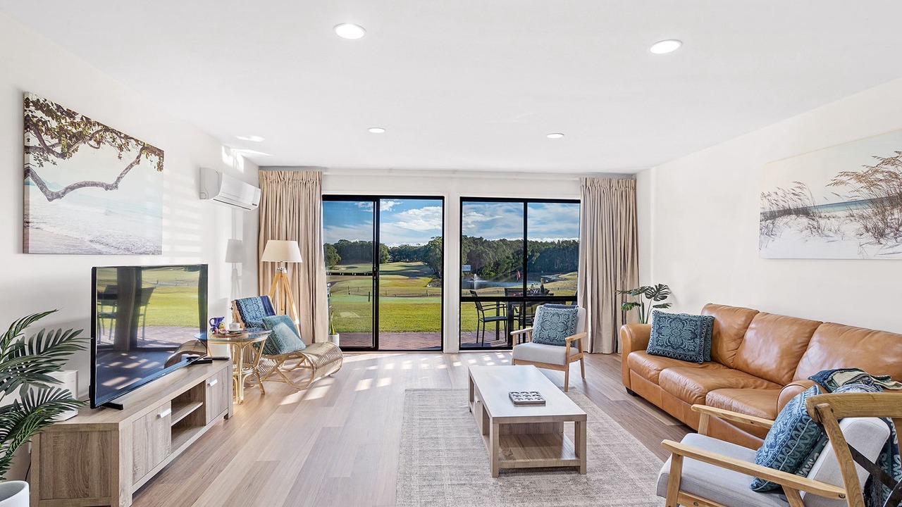 Photo of Livingroom in Salamander Bay