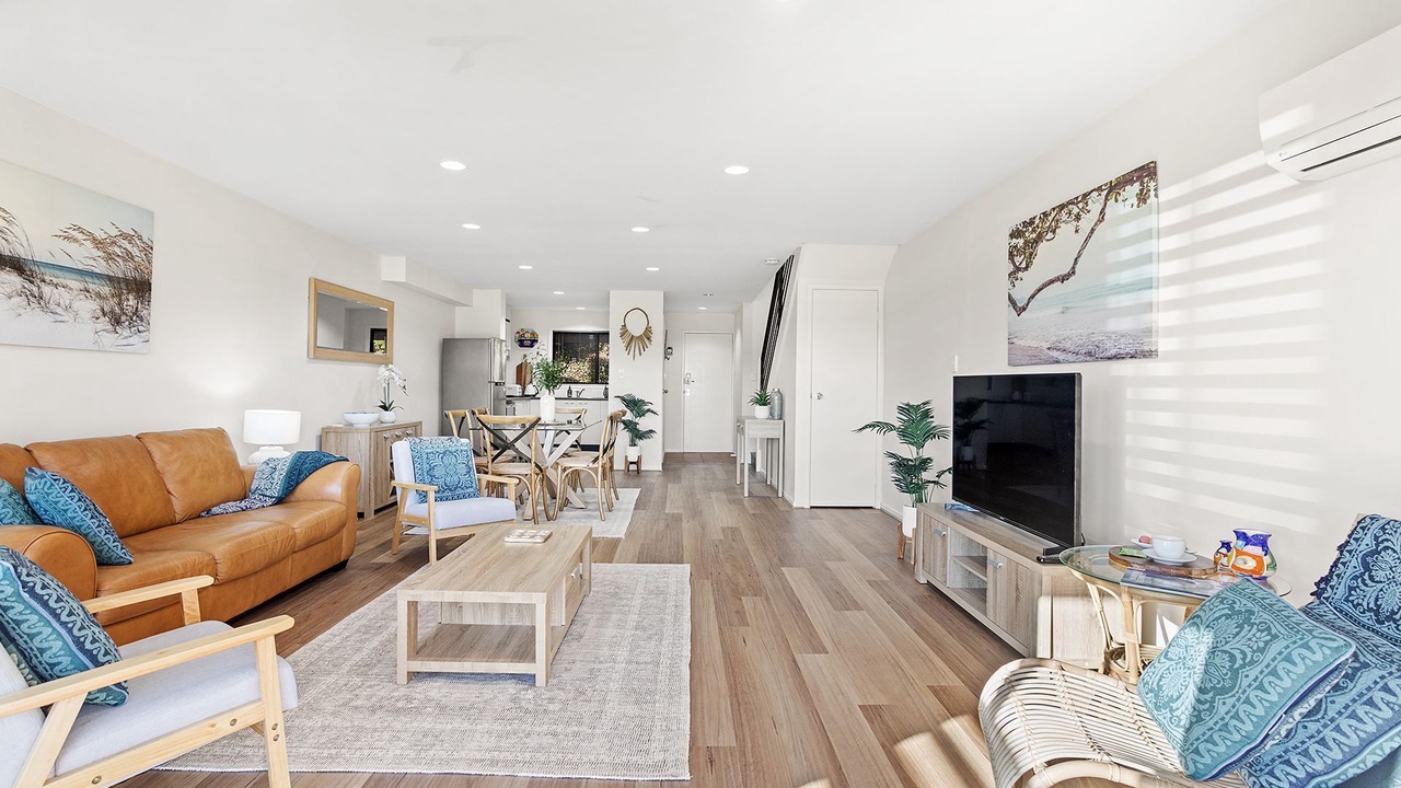 Photo of Livingroom in Salamander Bay
