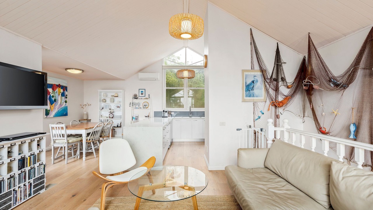 Photo of Livingroom in Queenscliff