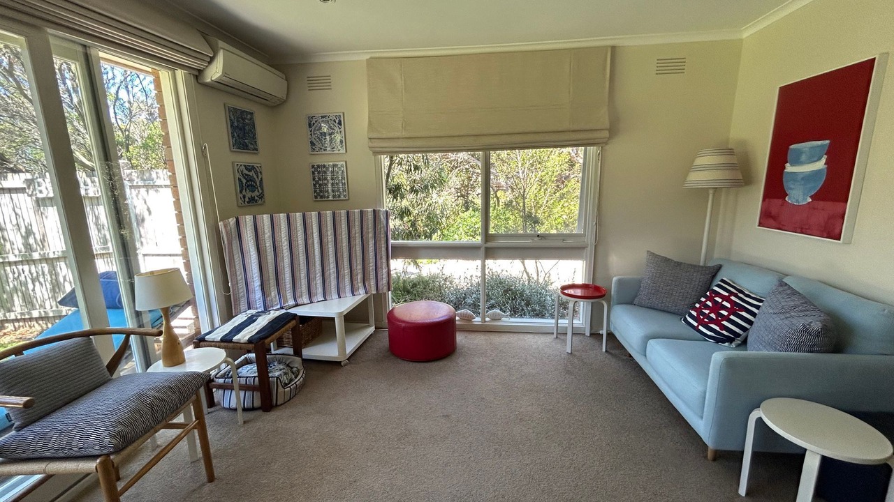 Photo of Livingroom in Point Lonsdale
