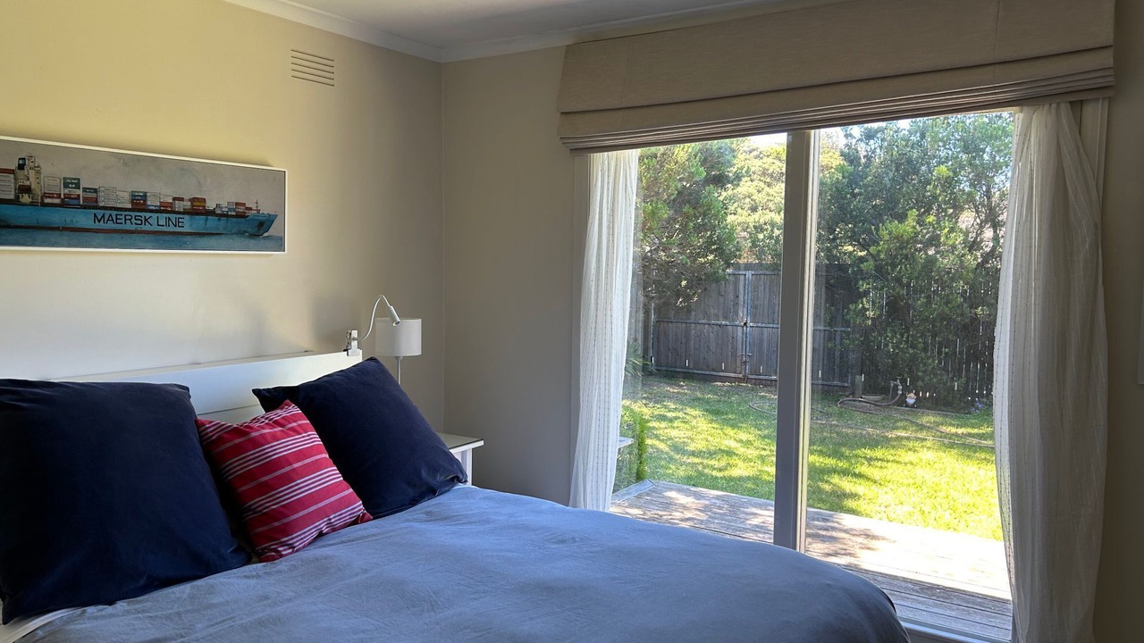 Photo of Bedroom in Point Lonsdale