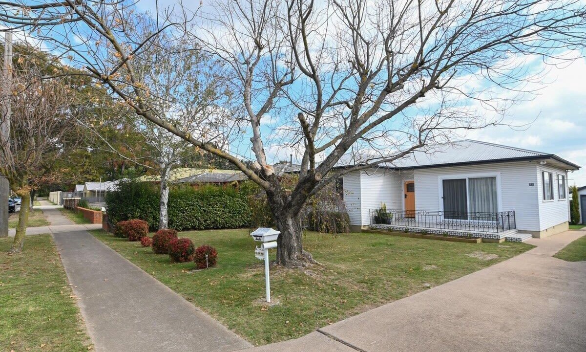 Photo of Outdoor in Orange East