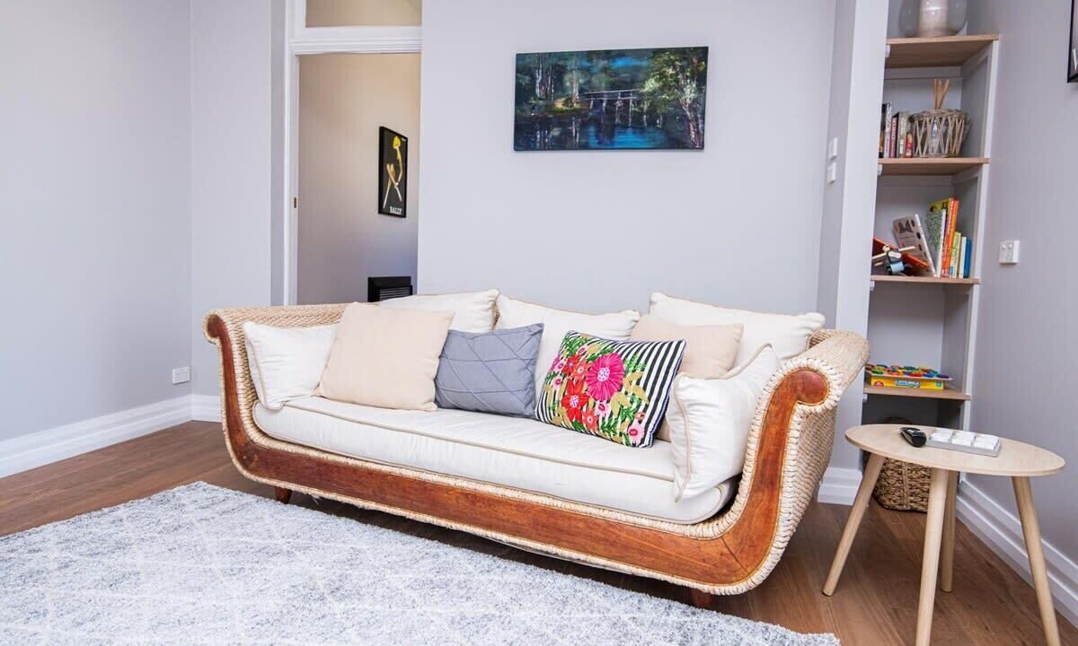 Photo of Livingroom in Orange