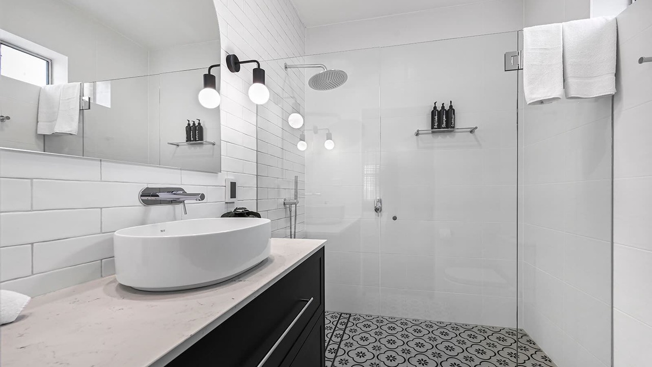 Photo of Bathroom in Orange