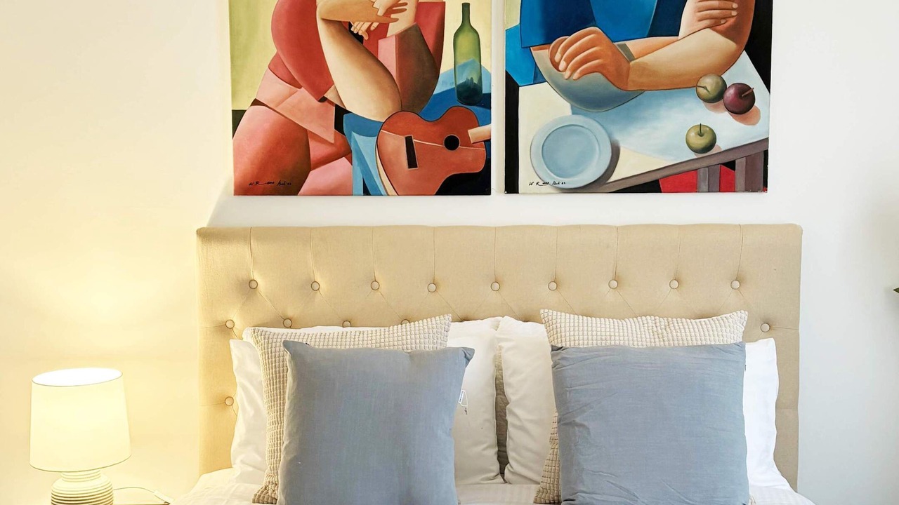 Photo of Bedroom in Orange