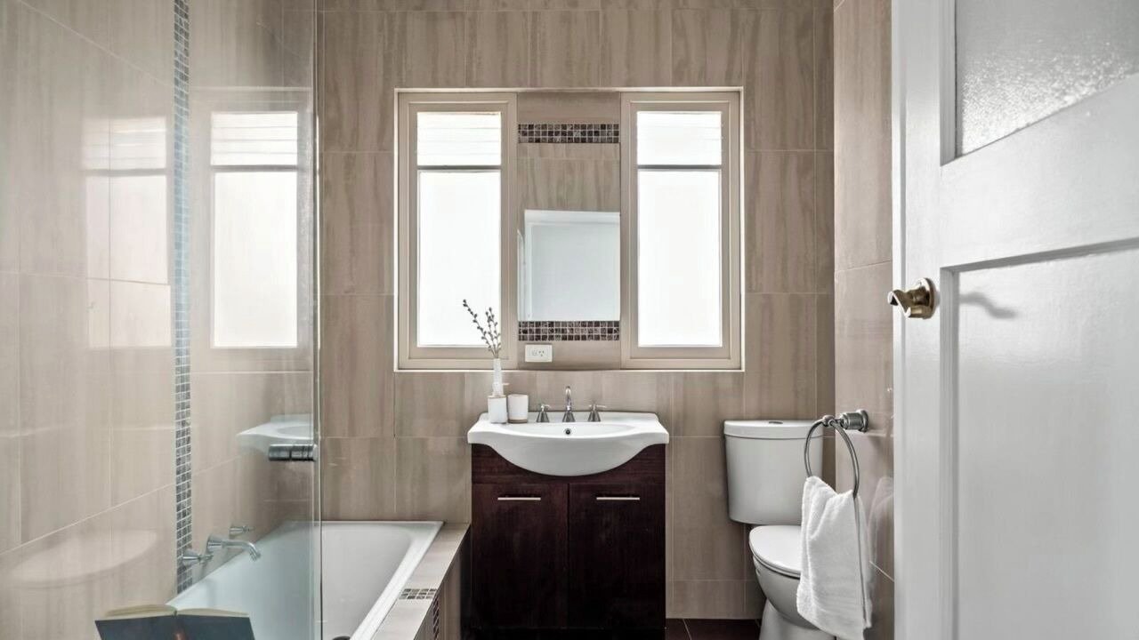 Photo of Bathroom in Williamstown