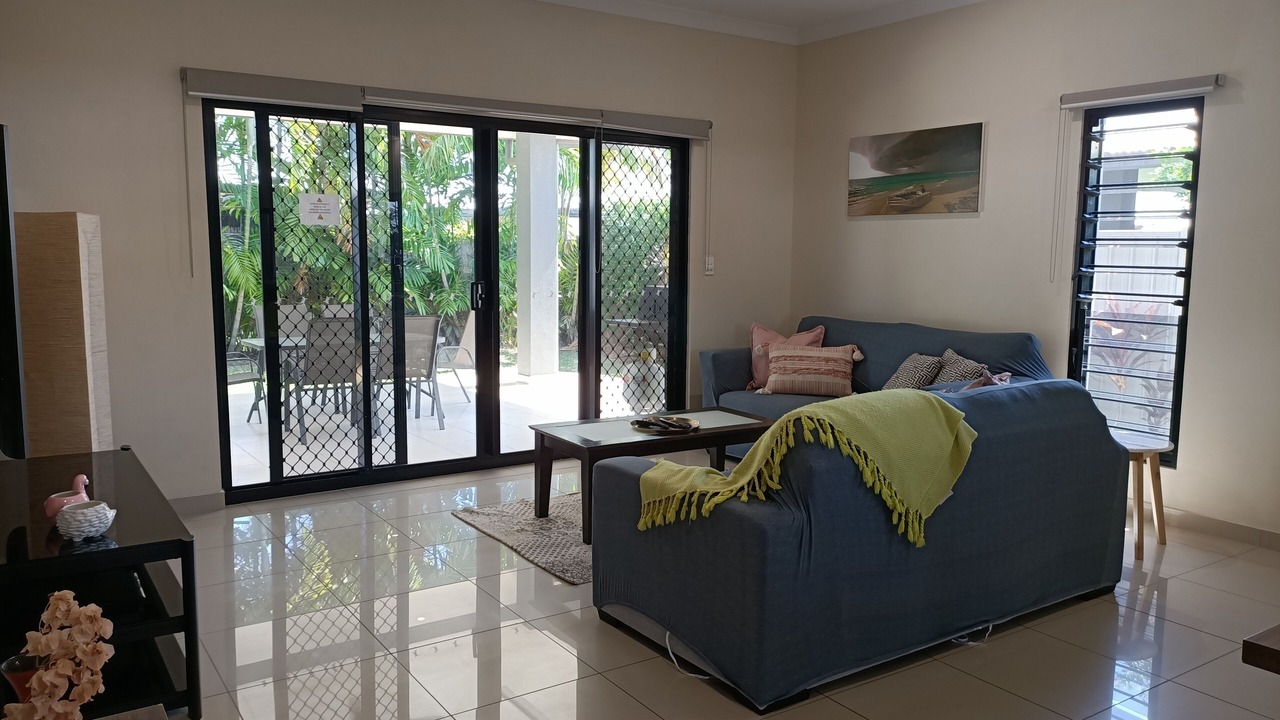 Photo of Livingroom in Coolalinga