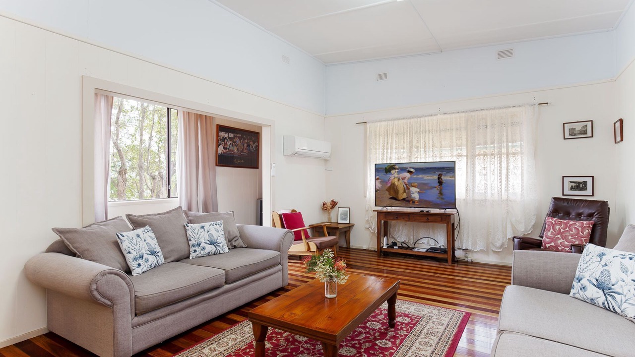 Photo of Livingroom in Shoal Bay