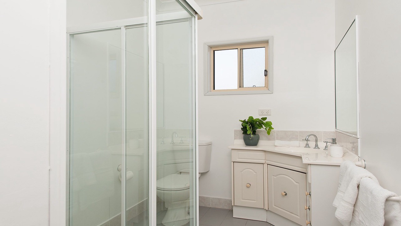 Photo of Bathroom in Salamander Bay