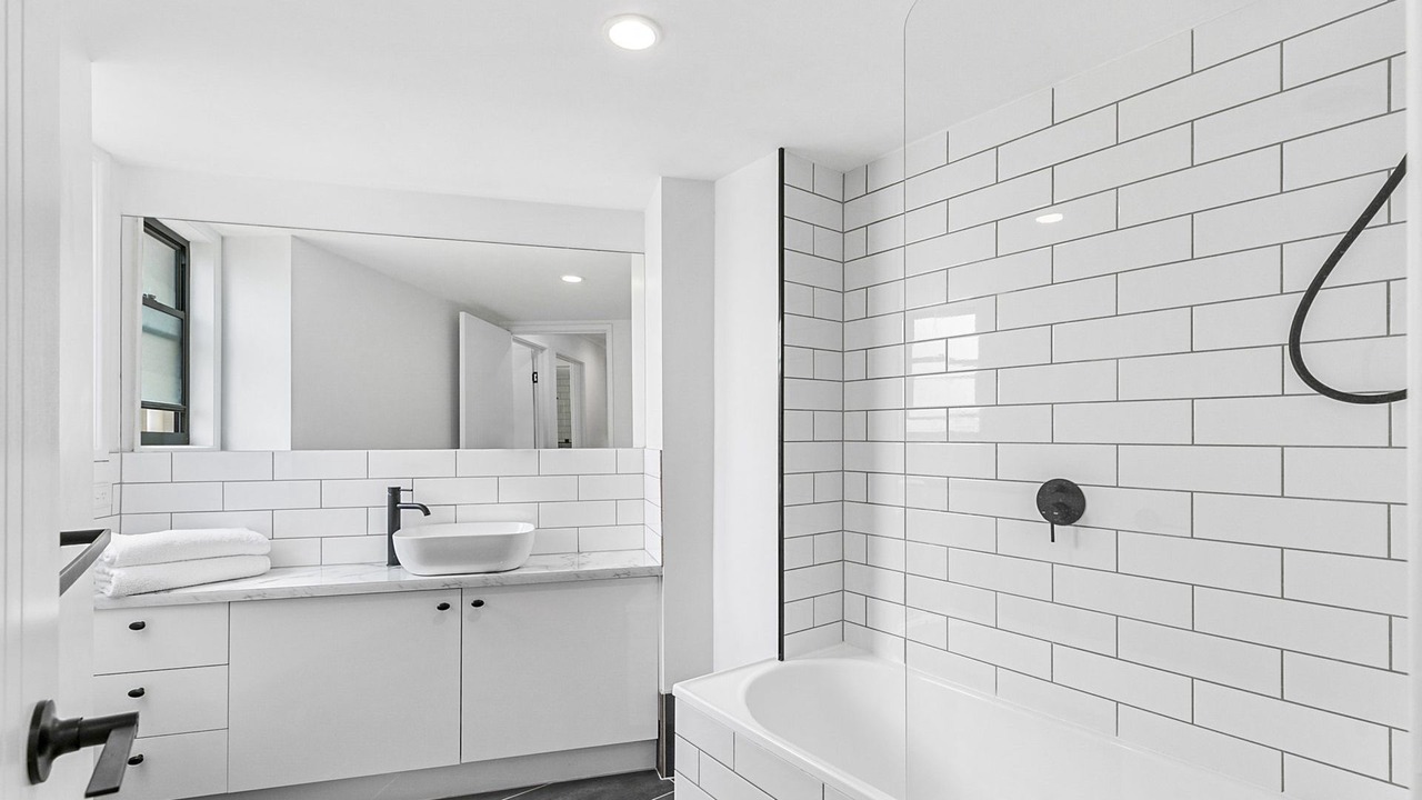 Photo of Bathroom in Castaways Beach